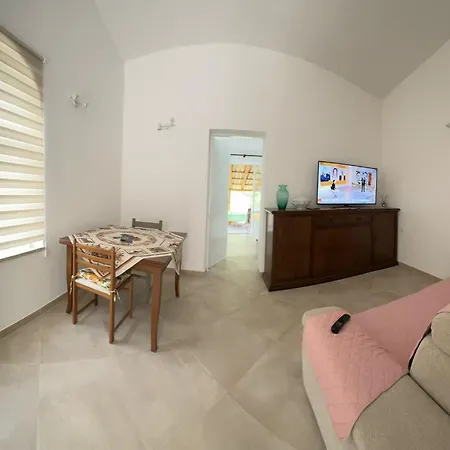 公寓 Villino Norsi *